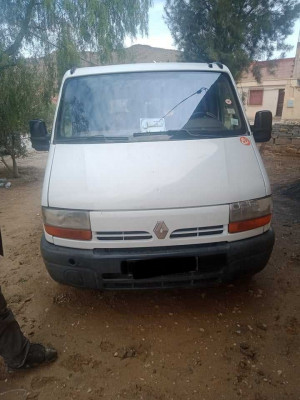 microbus-renault-master-2000-ouanougha-msila-algeria