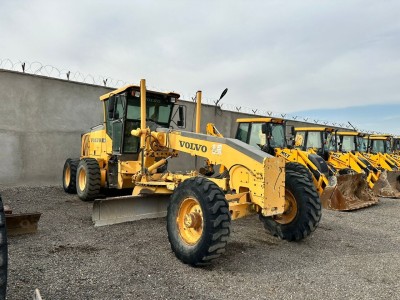 NIVELEUSE VOLVO G930 2008