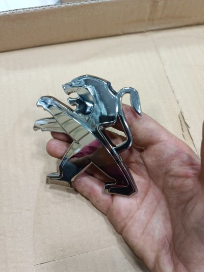 Logo avant d'origine Peugeot 208 / 301