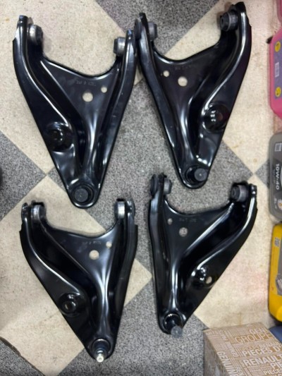 Tringle d'origine Sandero Stepway