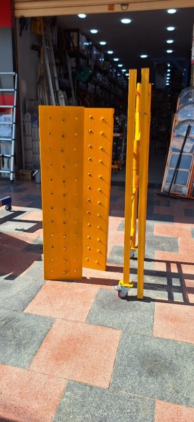 ÉCHAFAUDAGE METALIQUE PLIANTE JAUNE