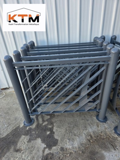 دهان بالإبوكسي على القطع والمعدات