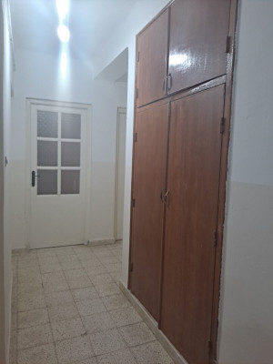 appartement-location-f3-alger-ain-naadja-algerie