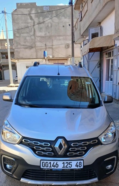 سيارات-renault-kangoo-2025-stepway-جديوية-غليزان-الجزائر