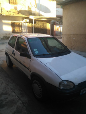 سيارة-صغيرة-opel-corsa-2000-سيدي-عمار-عنابة-الجزائر