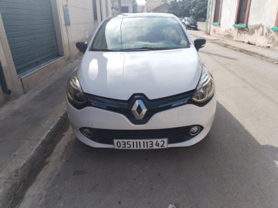 voitures-renault-clio-4-2013-tipaza-algerie