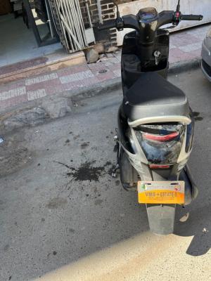 motos-scooters-vms-estat-x-2022-bordj-bou-arreridj-algerie