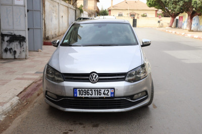 voitures-volkswagen-polo-2016-carat-bou-ismail-tipaza-algerie