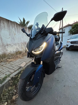 motos-scooters-yamaha-xmax-300-2020-hydra-alger-algerie