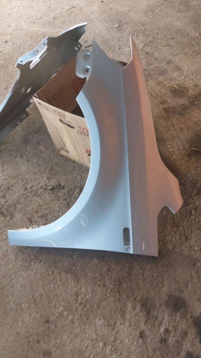 Ailes volkswagen Caddy Gris couleur d'origine 