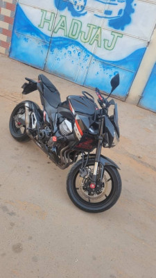 motos-et-scooters-kawasaki-z800-2015-mecheria-naama-algerie