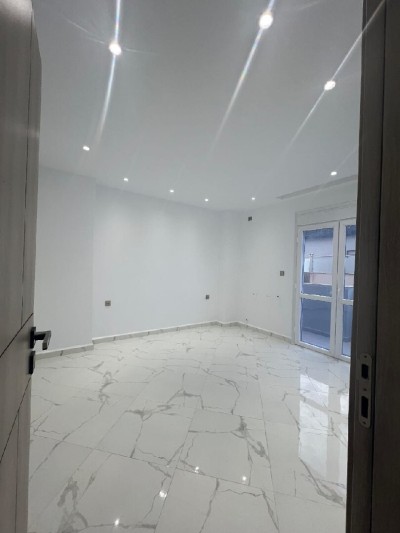 بيع شقة ستوديو الجزائر برج الكيفان