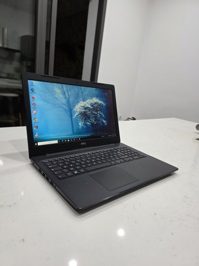 Dell inspiron i3 7th gen 15.6"pouces 