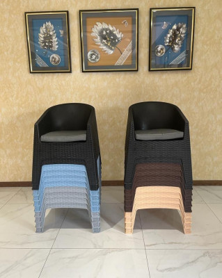 آخر-chaises-modernes-en-plastique-دار-البيضاء-الجزائر