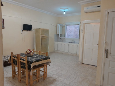 appartement-location-vacances-f2-oran-bousfer-algerie