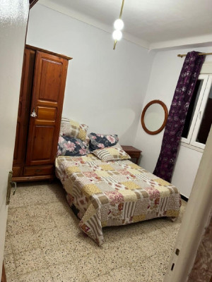 appartement-location-f3-mostaganem-mezghrane-algerie