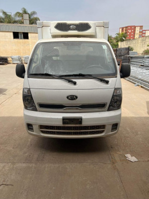 شاحنة-kia-k2700-frigo-2016-بئر-خادم-الجزائر