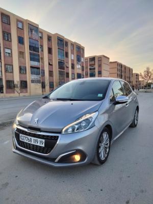 citadine-peugeot-208-2019-allure-facelift-ain-touta-batna-algerie