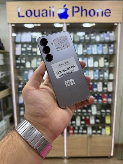 Samsung Galaxy s25 256 2 sim jamais utilisé