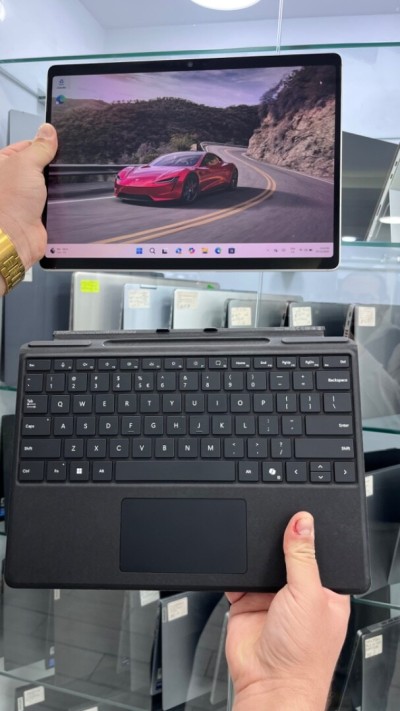 SURFACE PRO 11 Snapdragon(R) X 12-core 16RAM 512SSD BATTERIE CYCLE 22