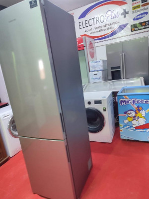 Réfrigérateur Samsung 410L nofrost 