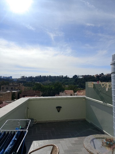 Location Appartement F3 Alger Dely brahim