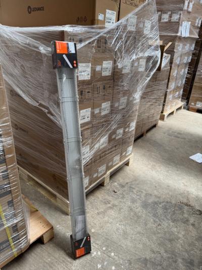 Reglette étanche  avec 2 tubes LED 1m2O ou 1m50 OSRAM LEDVANCE