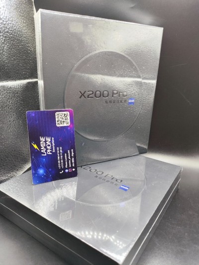 Vivo x200 pro 16/512gb