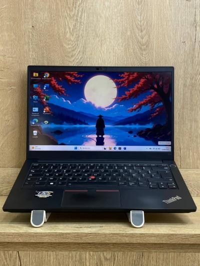 Lenovo ThinkPad E14 / i5-1235U / 16 GB 512 GB SSD /14" FHD