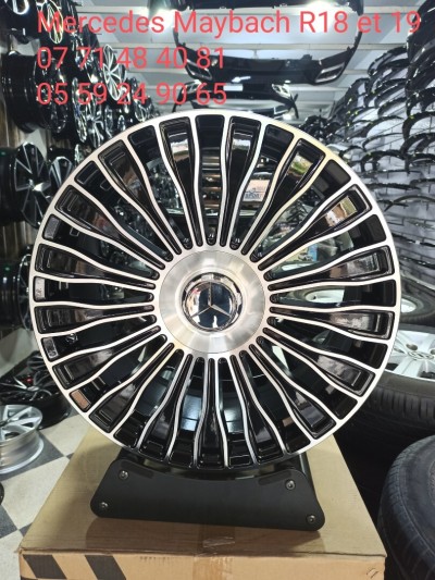 Jantes en alliage Mercedes Maybach R19 et R18