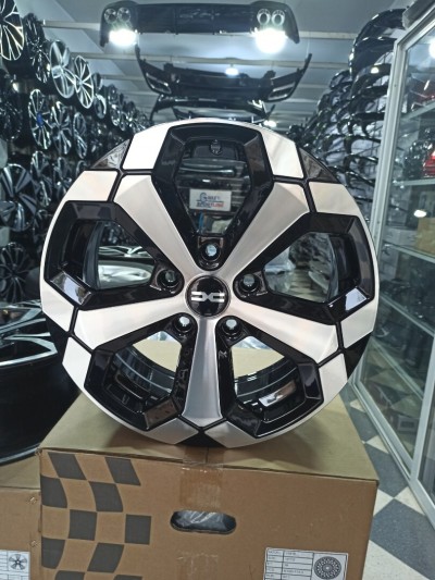 Jantes en alliage Dacia Duster par 16 et par 17 