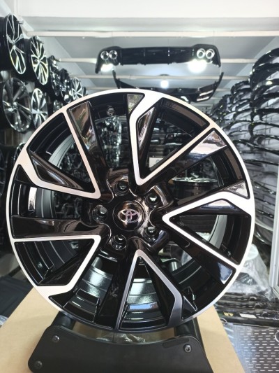 Jantes en alliage Toyota Corolla la nouvelle R17