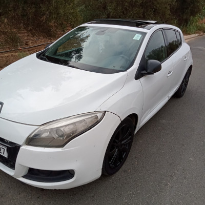 voitures-renault-megane-3-2011-gt-laine-hadjadj-mostaganem-algerie