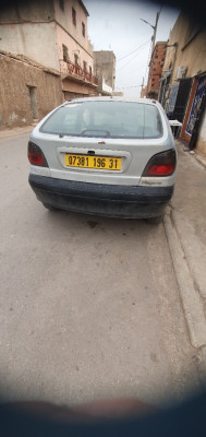 voitures-renault-megane-1-1996-hassian-toual-oran-algerie