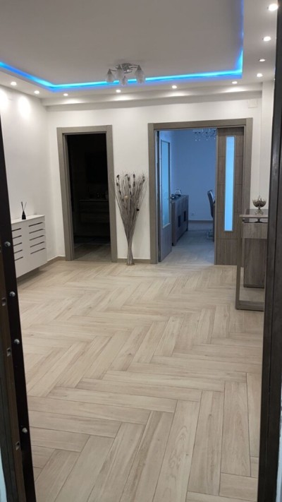 Sell Apartment F4 Alger El achour