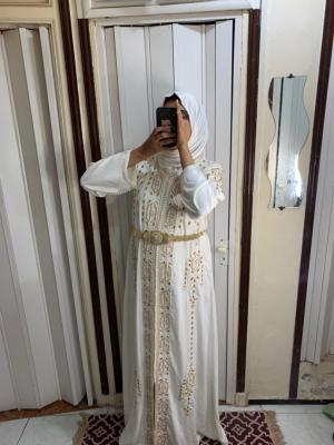 ملابس-تقليدية-caftan-الجزائر-وسط