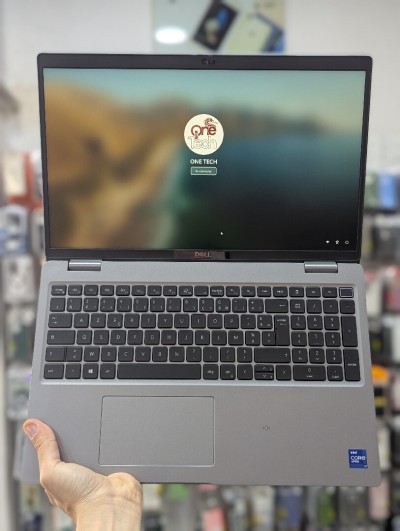 Dell latitude 5520 I7 11Th 16GB 512 SSD FULL HD 15.6"