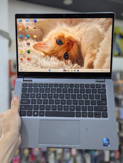 Dell latitude 5330 I5 1245U 16GB 256 SSD FULL HD 13.3" TACTIL X360