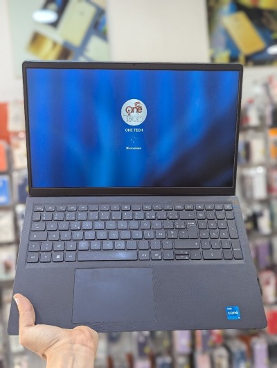 Dell VOSTRO 15 3510 I5 1135G7 8GB 256 SSD FULL HD 15.6"