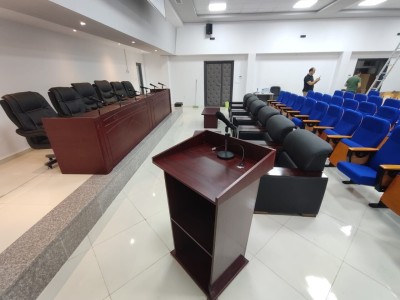 Etude et réalisation de salle de conférence 