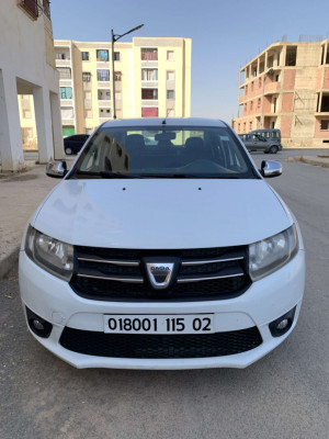 voitures-dacia-logan-2015-algerie