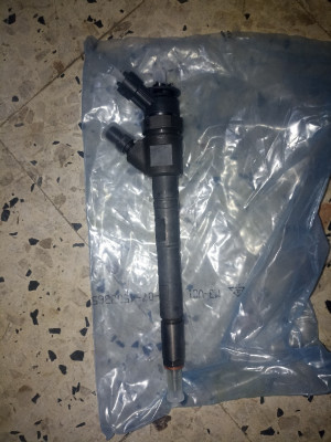 Injecteur 1.6 hdi 207 308 407 tepee double arbre a came 