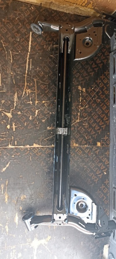 Essieu arrière symbole 2 MADE IN bladi