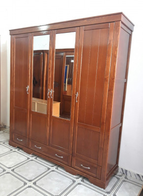 خزائن-و-أدراج-armoire-4-portes-en-bois-rouge-الكاليتوس-الجزائر