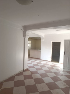 niveau-de-villa-location-f3-alger-dely-brahim-algerie