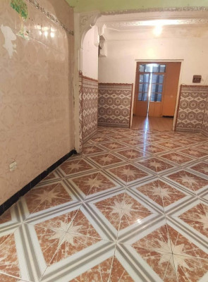 appartement-vente-f5-mostaganem-khadra-algerie