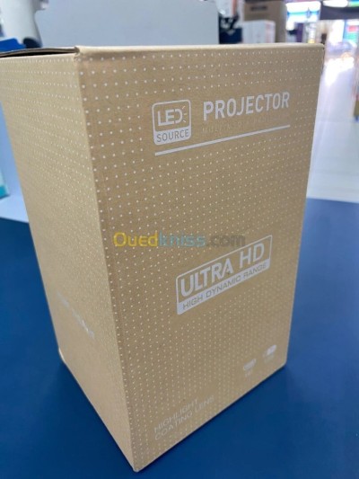 Projecteur "Datashow" Intelligent 4K Android Wifi pour Téléphone, PC, HDMI USB