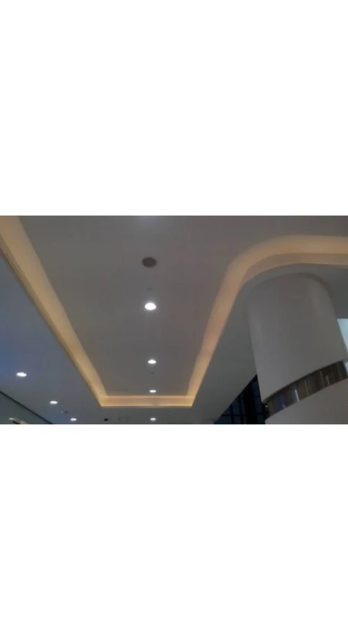 Faux plafond placo-pvc-parquet. . . 
