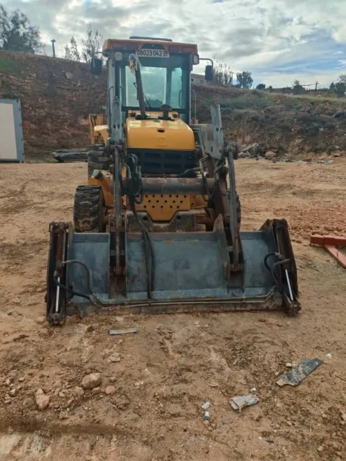 Daewoo, xcmg Case ,camion 15t 2004