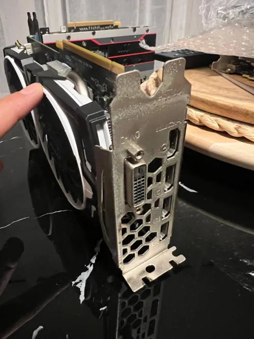 Carte graphique MSI Radeon RX 570 ARMOR 8G OC